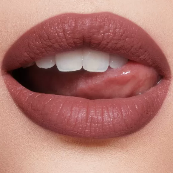 Charlotte Tilbury Lipstick>Airbrush Flawless Lip Blur