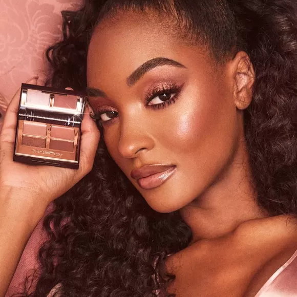 Charlotte Tilbury Blush>Cheek To Chic