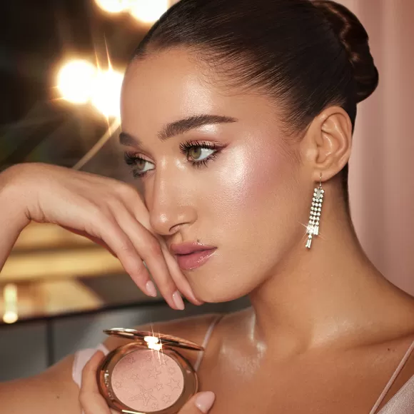 Charlotte Tilbury Blush>Hollywood Glow Glide Face Architect Highlighter