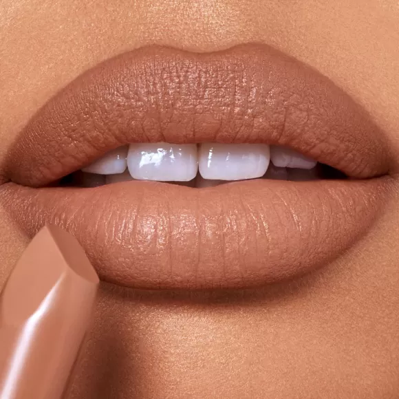 Charlotte Tilbury Lipstick>The Super Nudes